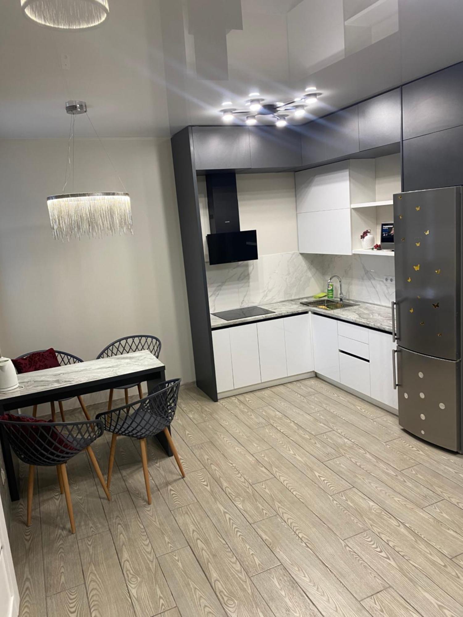 Lux Apartment & Центр,Жк Театральний Rivne Kültér fotó