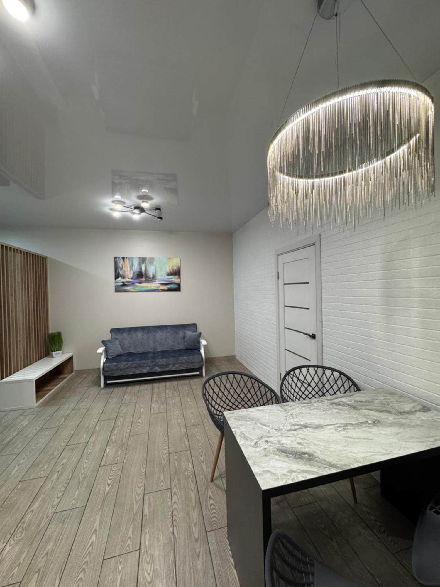 Lux Apartment & Центр,Жк Театральний Rivne Kültér fotó