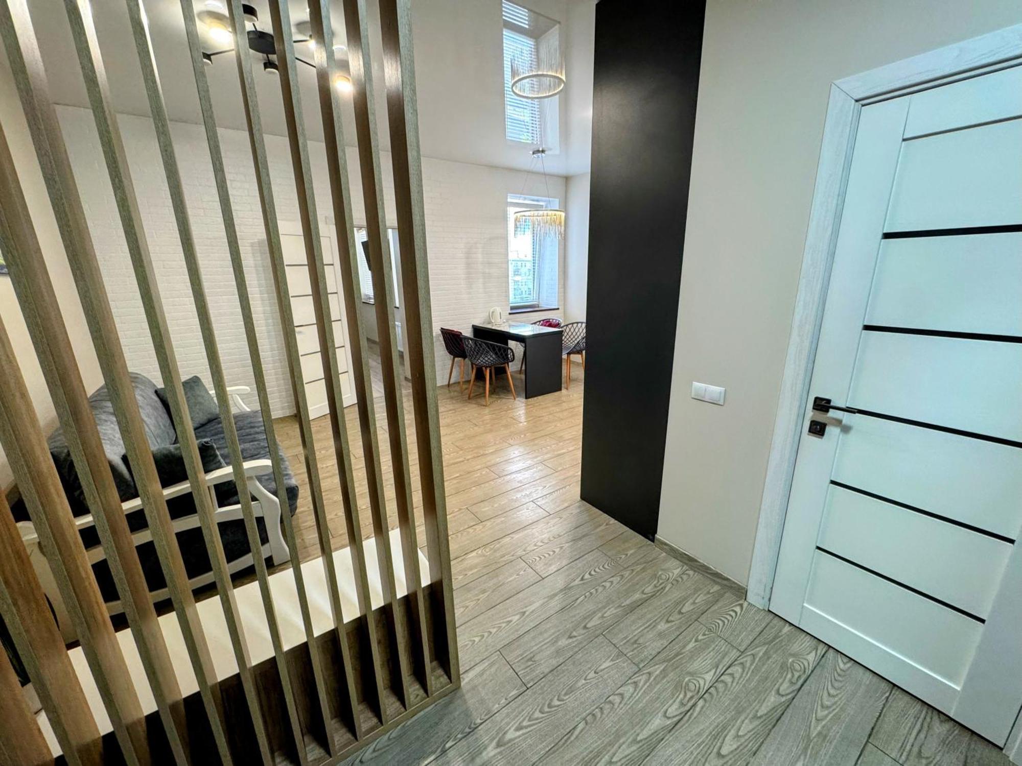 Lux Apartment & Центр,Жк Театральний Rivne Kültér fotó